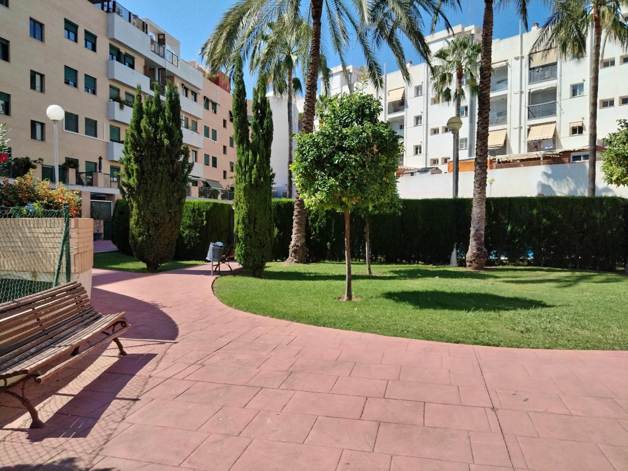 Habitacion Doble Con Bano Privado, Desayuno Y Piscina Alboraia Ngoại thất bức ảnh